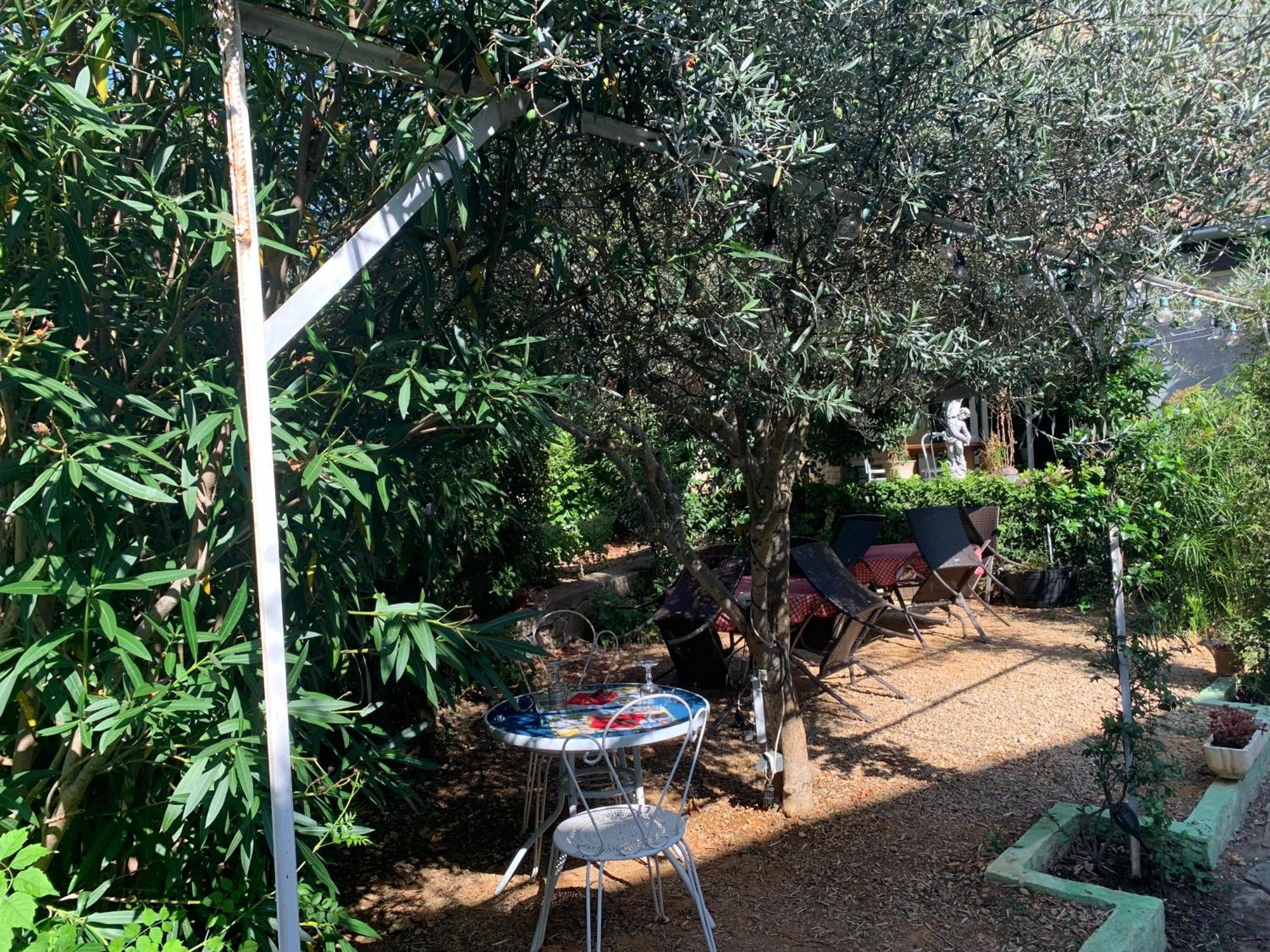 מלון Espéraza Le Jardin D Ines מראה חיצוני תמונה